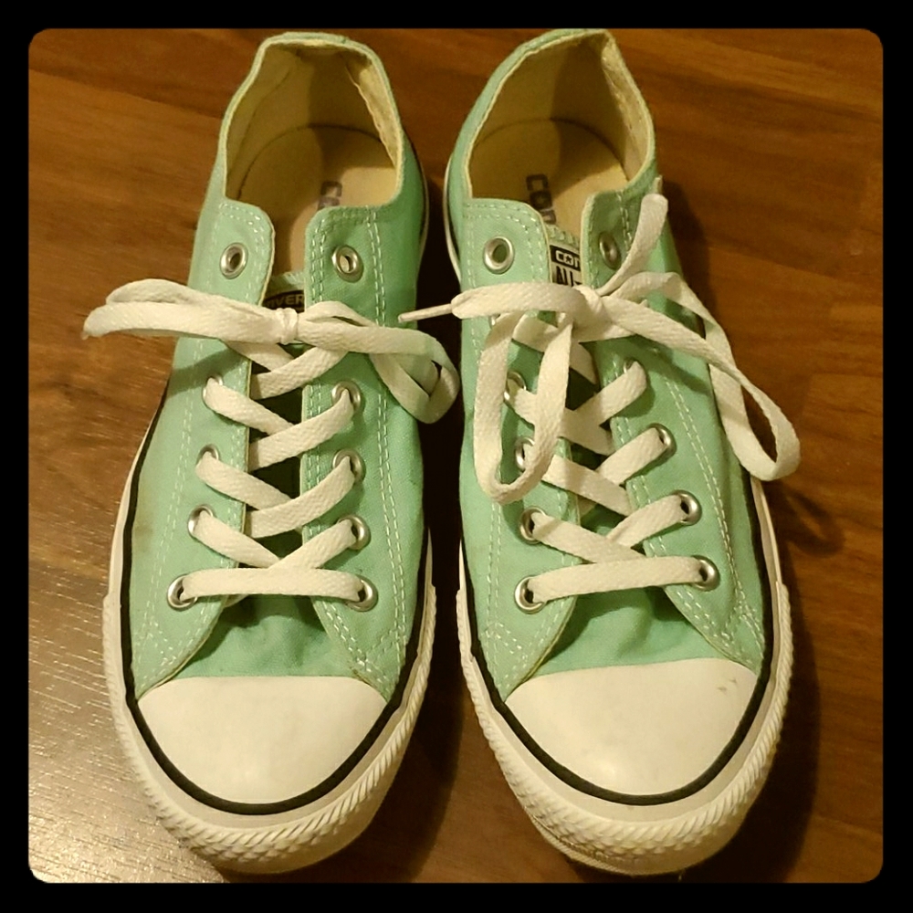 Sea foam green converse shoes